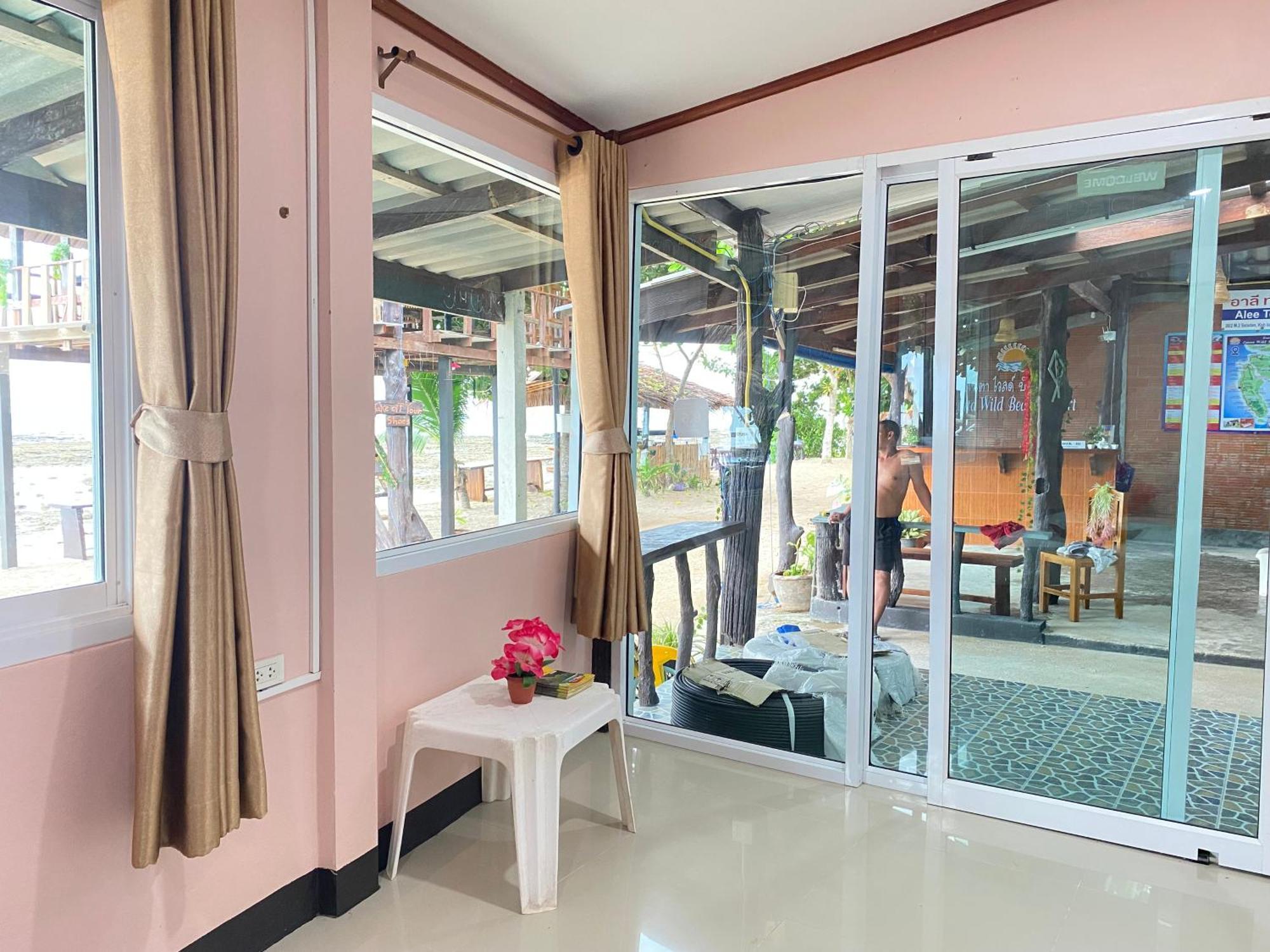 Lanta Wild Beach Resort Ko Lanta Zewnętrze zdjęcie